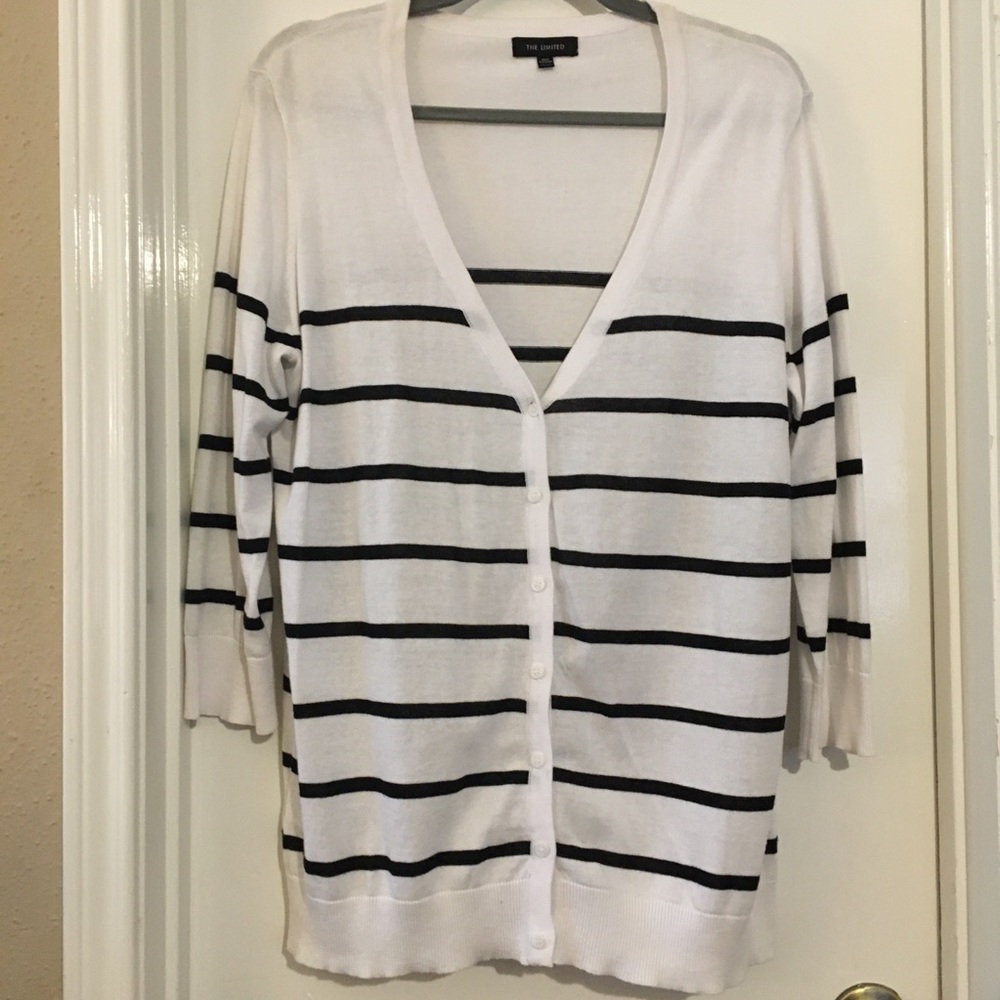 The Limited 3/4 sleeve cardigan EUC